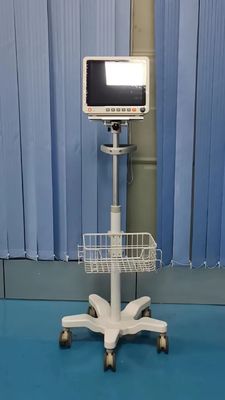 Многопараметрический монитор пациента со встроенным источником электропитания, аккумулятором и трехуровневой интеллектуальной сигнализацией